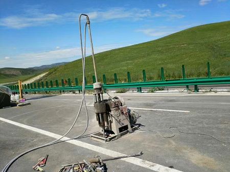 围场公路地基基础注浆加固
